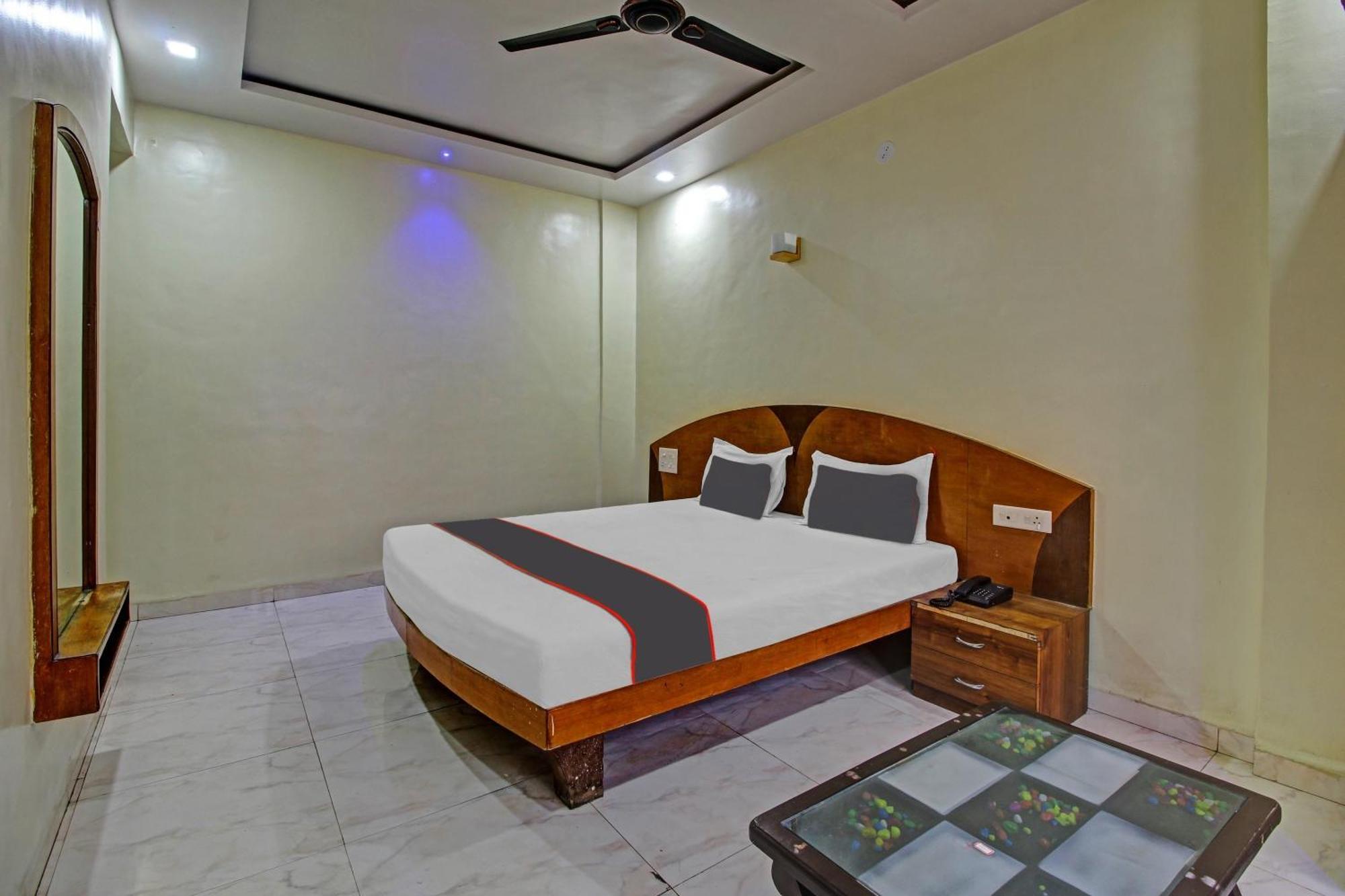 Hotel O Kasturi Resort Méribel Village Dış mekan fotoğraf