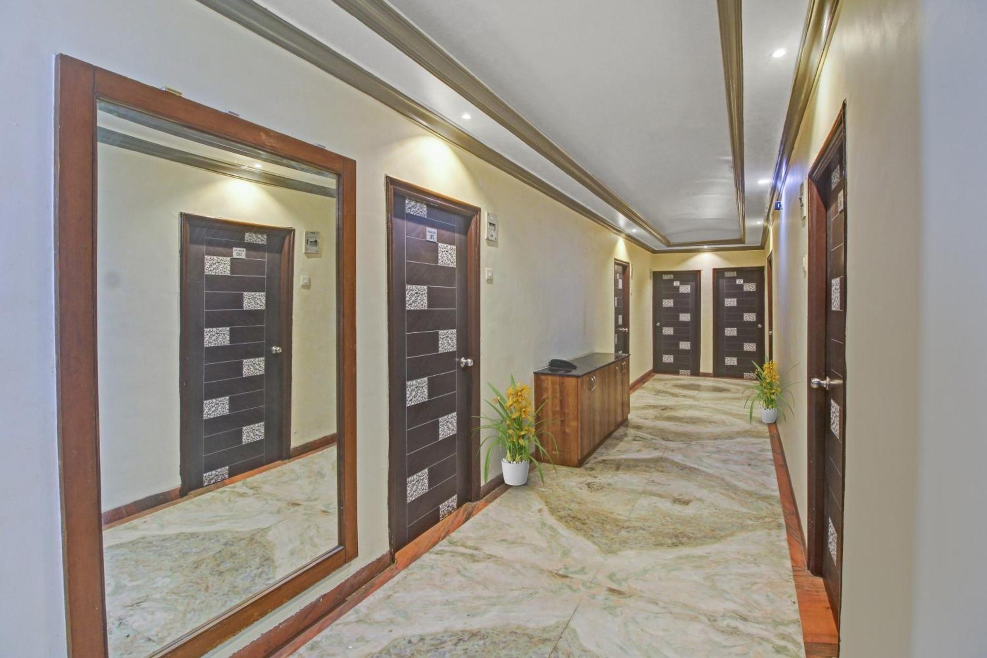 Hotel O Kasturi Resort Méribel Village Dış mekan fotoğraf
