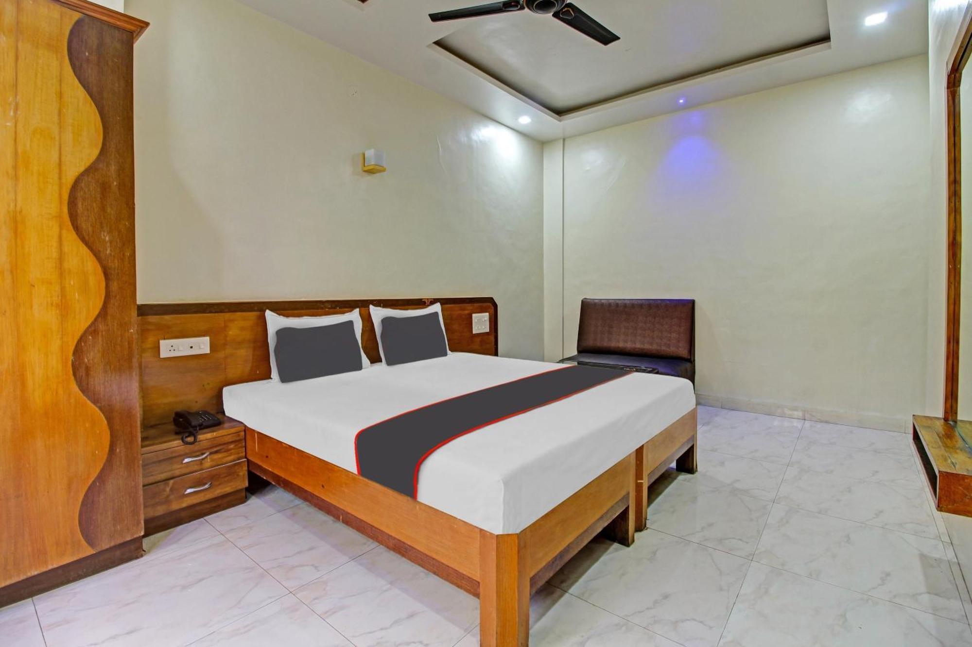 Hotel O Kasturi Resort Méribel Village Dış mekan fotoğraf